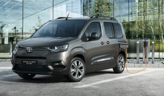 Toyota Proace City Verso - front